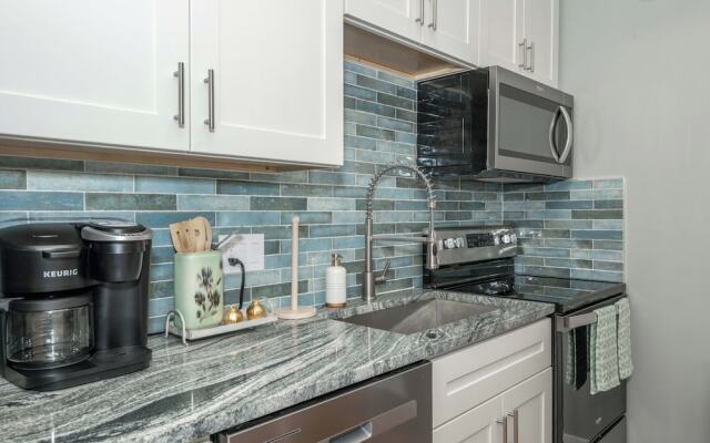 Findlay Market Suite 2