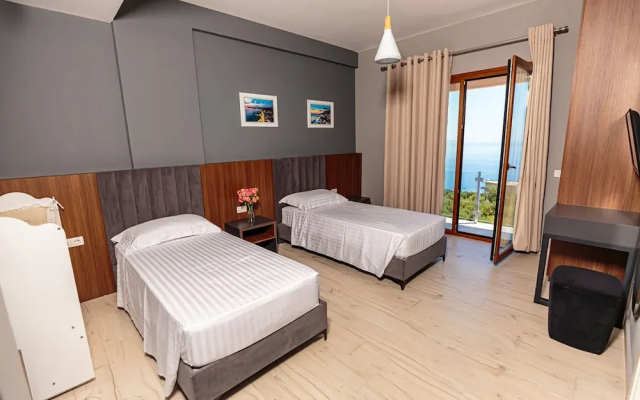 Amare Hotel