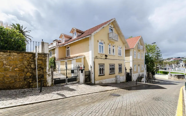Casa do Tamariz, XIX century Beach House