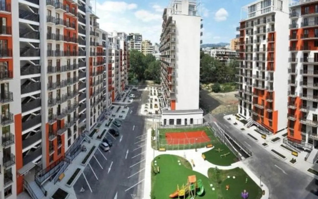8 Givi Kartozia Street, M2 on hippodrome