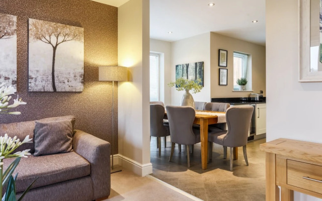 The Penthouse @ Carus Green