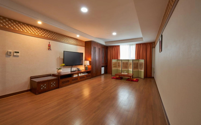 Gyeongju GG Tourist Hotel