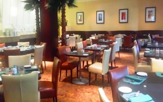 Anaheim Majestic Garden Hotel