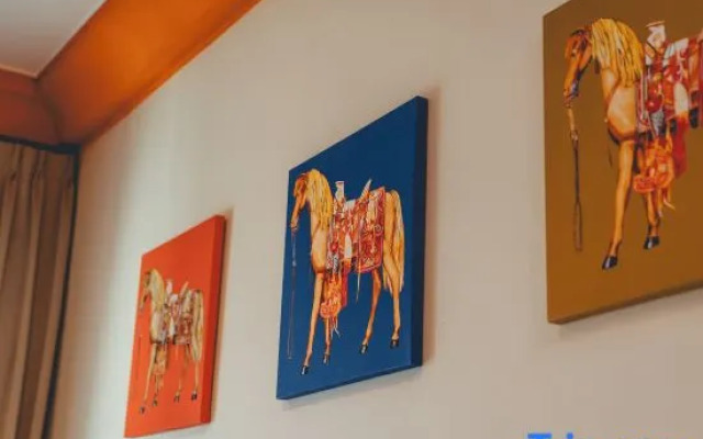 Platino Hermès Palette 3BR 6pax nr Paradigm mall