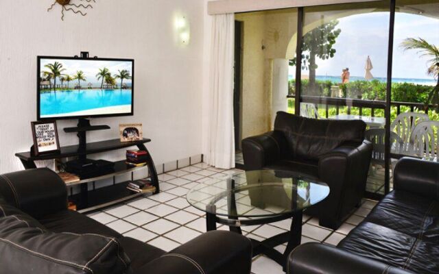 Xaman Ha Condominium