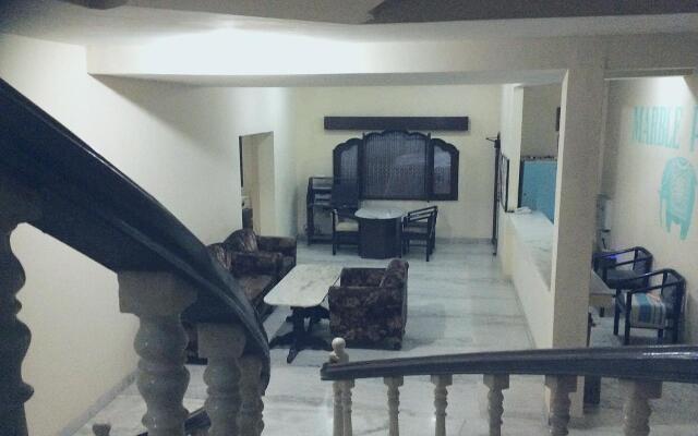 Hotel Marble Palace
