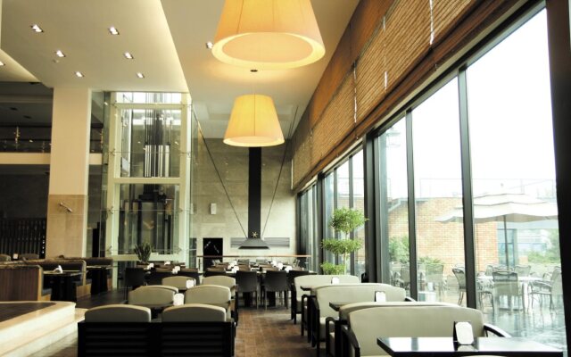 Hantan River Spa Hotel