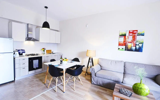 8 Givi Kartozia Street, M2 on hippodrome