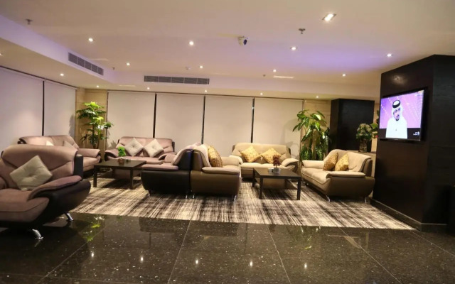 Tuwaren Suites