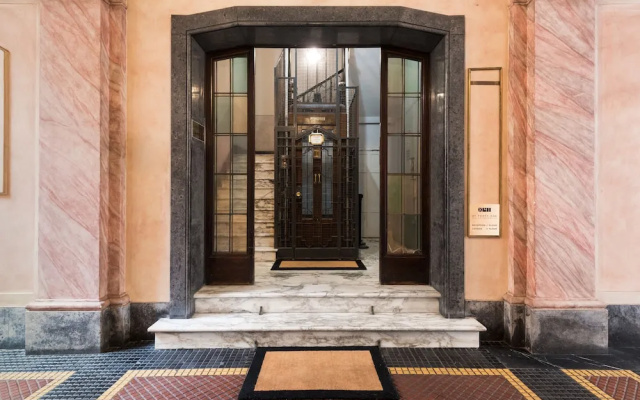 At 41 Luxury Suites & Rooms