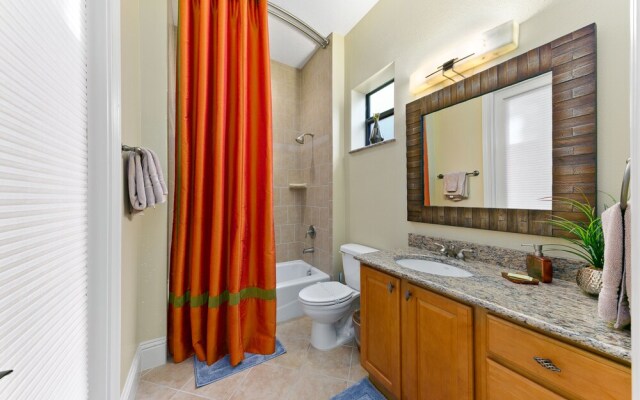 Rvh_374r Golden 6 Bedroom Home