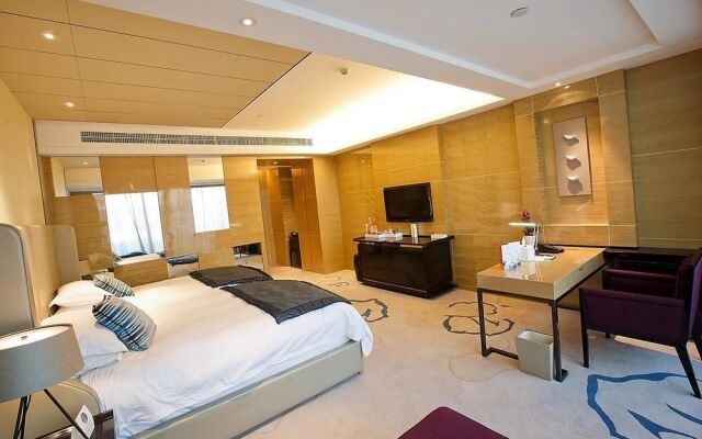 Hongkou Silver Hotel