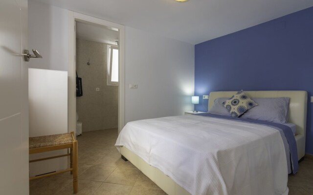 Wonderful Villa Near Beach