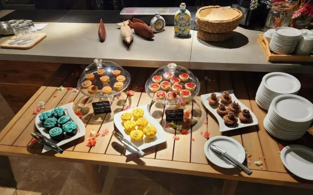 Mt. Plaisir Estate Hotel