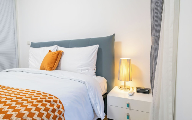 Tyms 1BR 1BA Apartment in Gubei
