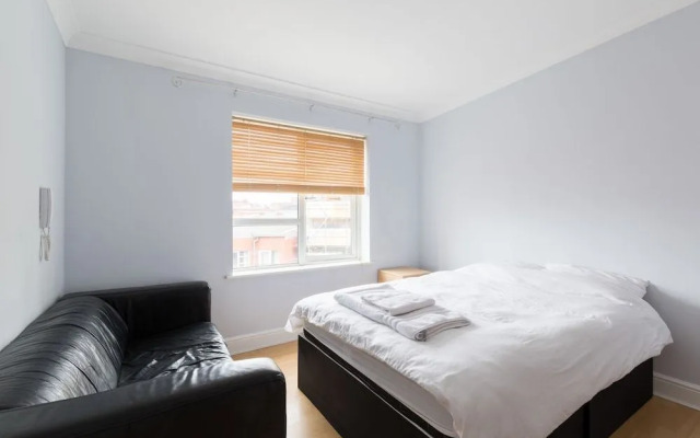 Birmingham Serviced Apartment - The Qube