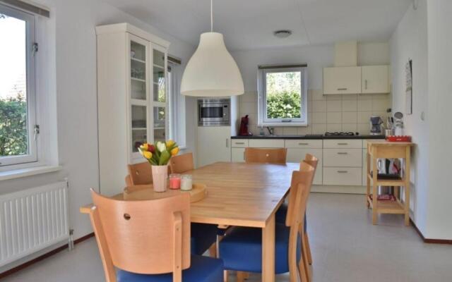 Holidayhouse - Zuidweg 18 Zonnemaire 'Park Viletta huisje 28'