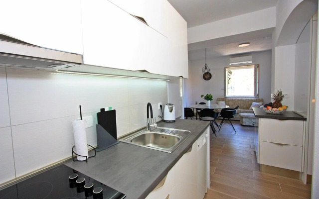 Apartments Irena