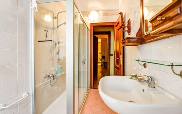 Cheerful Apartment in Migliandolo di Portacomaro With Garden