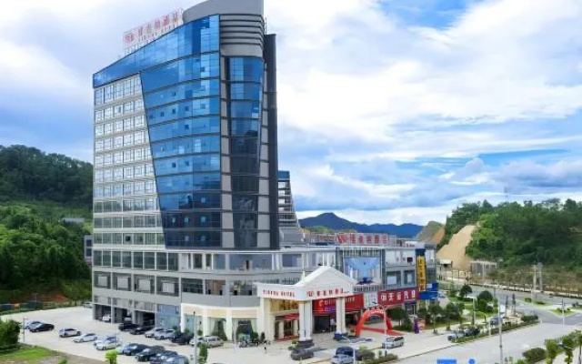 Vienna Hotel – Outside – Ganzhou