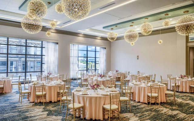 Hilton Garden Inn Toledo Downtown