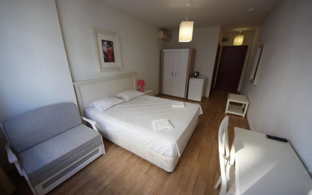 Menada Sun Apartments