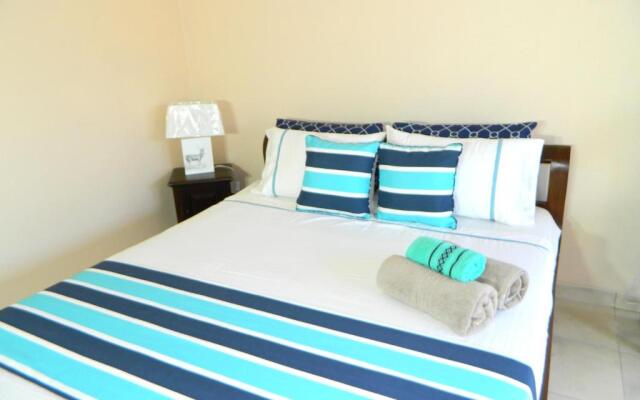 Ariel Beach Villa*