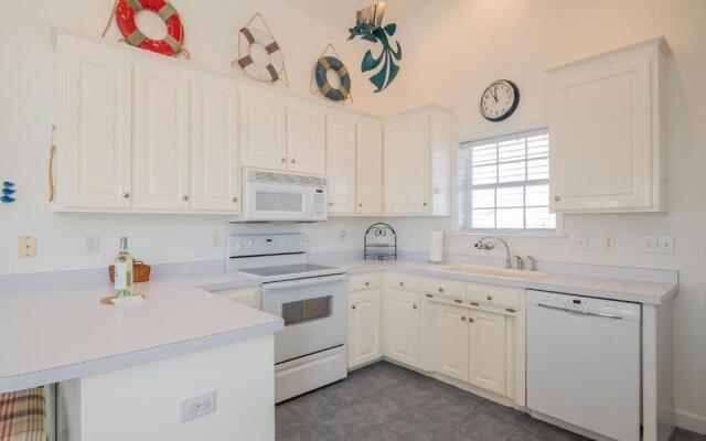 Sea Glass by Oak Island Accommodations