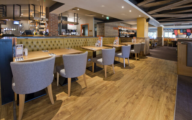 Premier Inn Cirencester