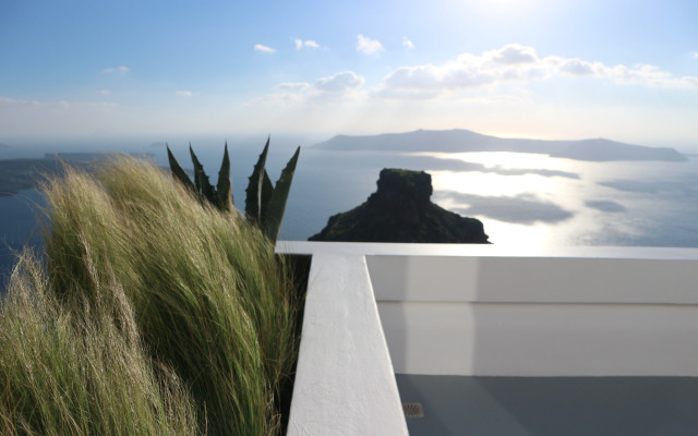 Grace Hotel, Auberge Resorts Collection