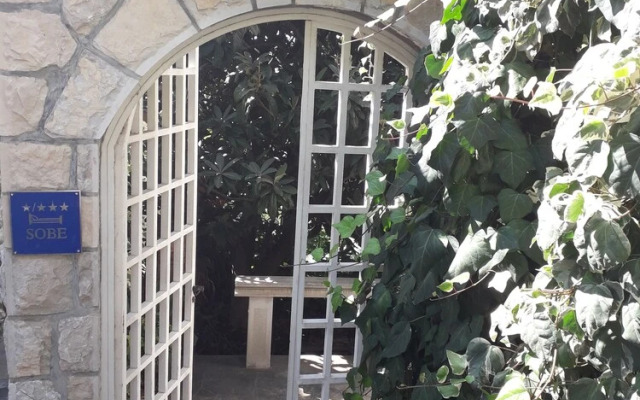 Vila Ivanino