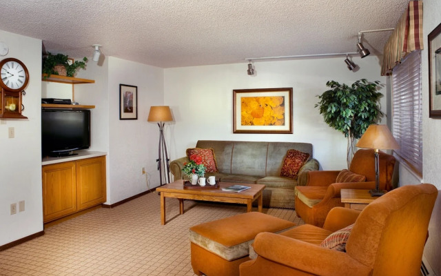 GetAways at Eagle Point