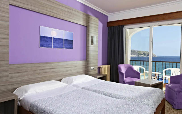 Mar Azul Pur Estil Hotel & Spa