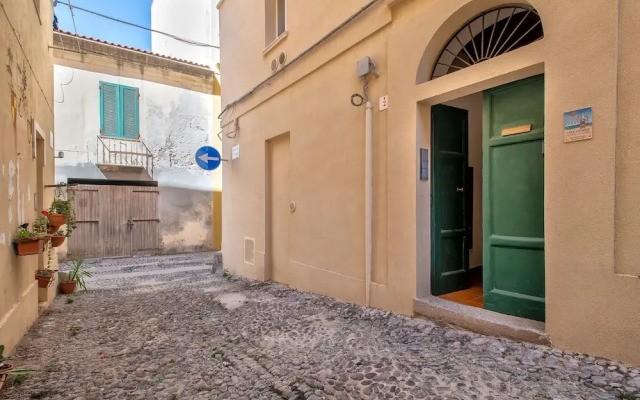 Ruota 2 in Alghero With 1 Bedrooms and 1 Bathrooms