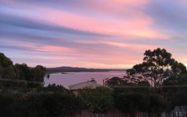 GRANITE BEACH HOUSE @ Bay of Fires