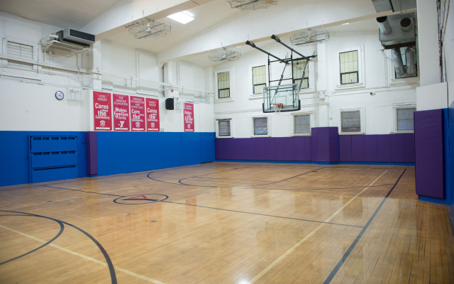 Greenpoint YMCA Hostel