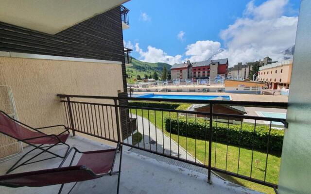 Appartement Les Deux Alpes, 1 pièce, 4 personnes - FR-1-348-199