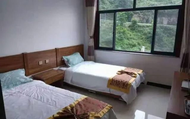 HT homestay