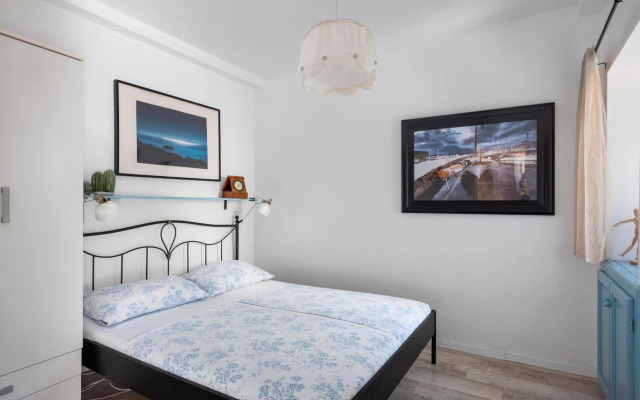 Hanna Cozy Old Stone House