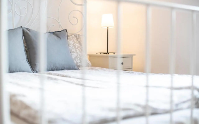 Old town studio and apartment