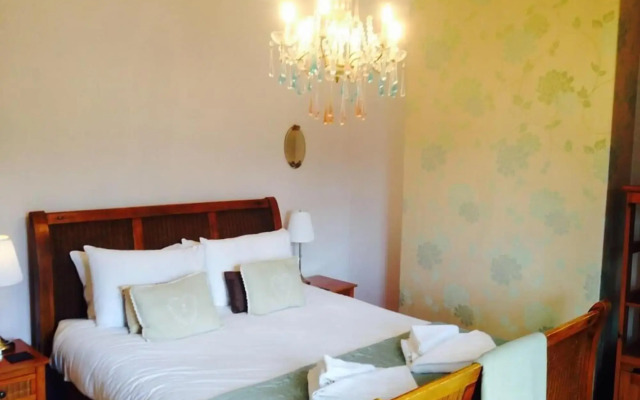 Tyrosa Rooms