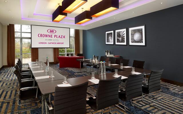 Crowne Plaza London - Gatwick Airport