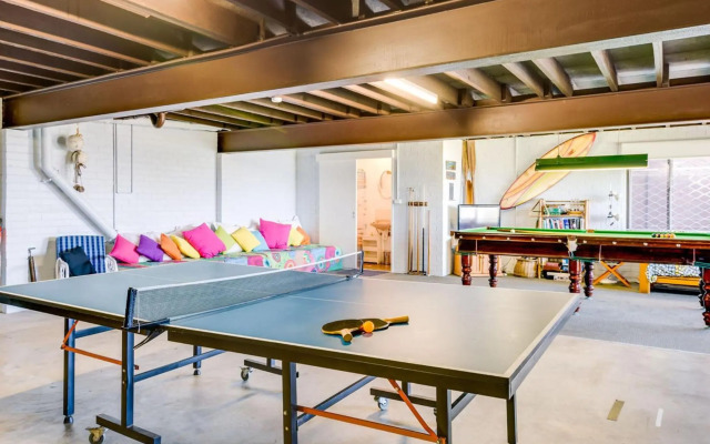 OSPREY Gerroa 4pm check out Sundays