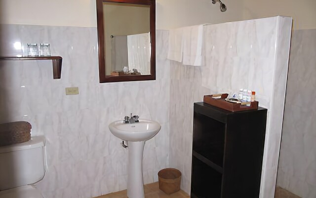 Marblue Villa Suites