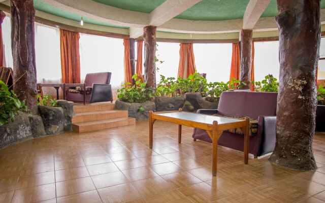 Hotel Genevieve