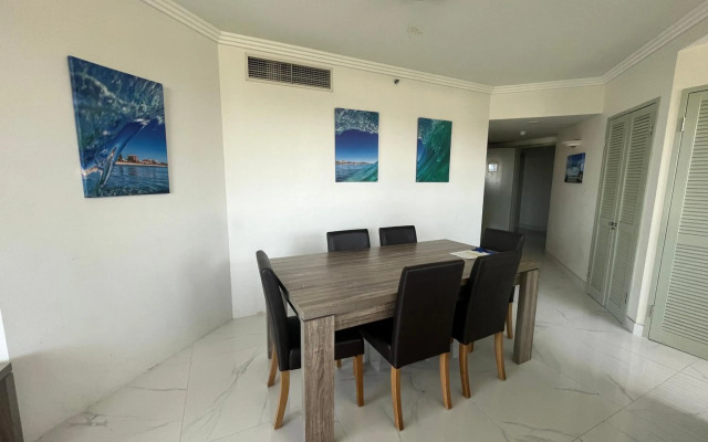 Mantra Crown Towers