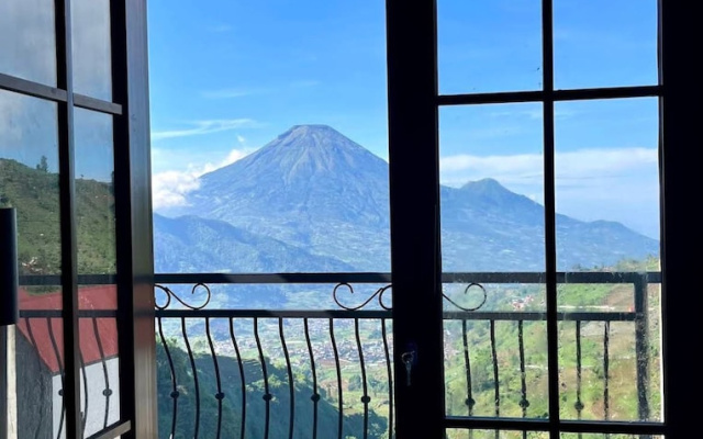 Lovia Villa Dieng