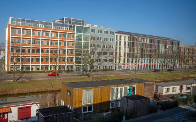 Nora Waterview