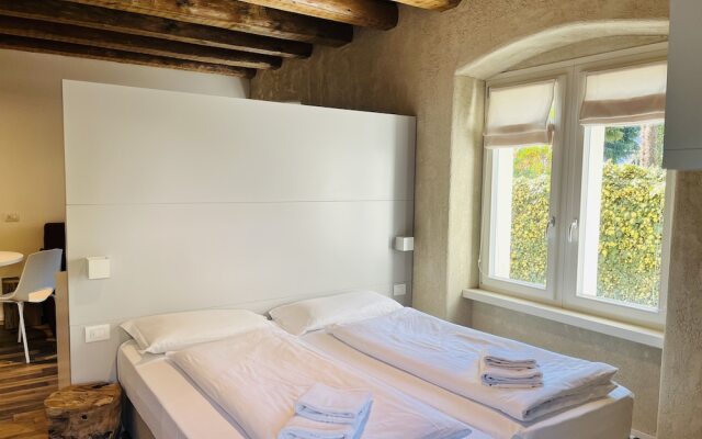 ALBOLA SUITE Holiday Apartments