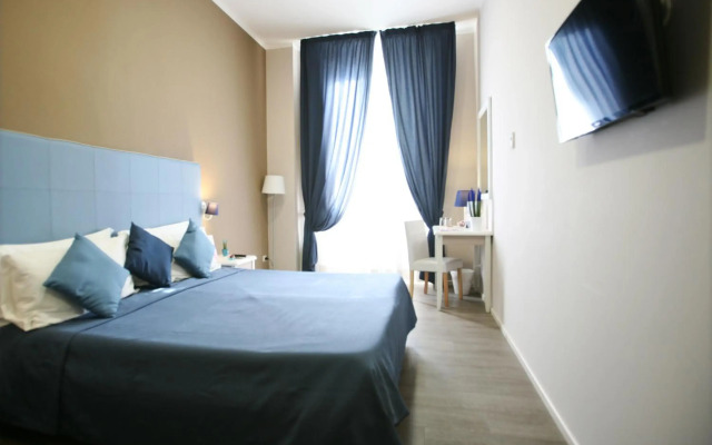 Hotel Magenta